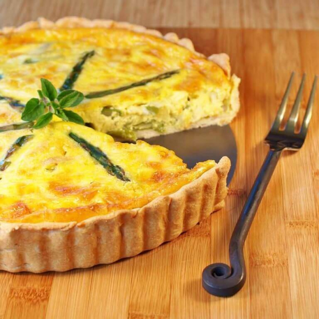 Paglierina and Asparagus Pie | Caseificiolongo